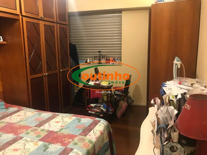 Apartamento à venda com 4 quartos, 160m² - Foto 21