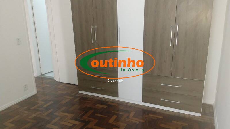 Apartamento à venda com 2 quartos, 60m² - Foto 14