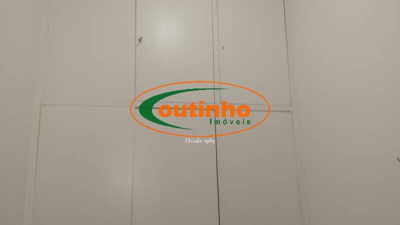 Apartamento à venda com 2 quartos, 60m² - Foto 35