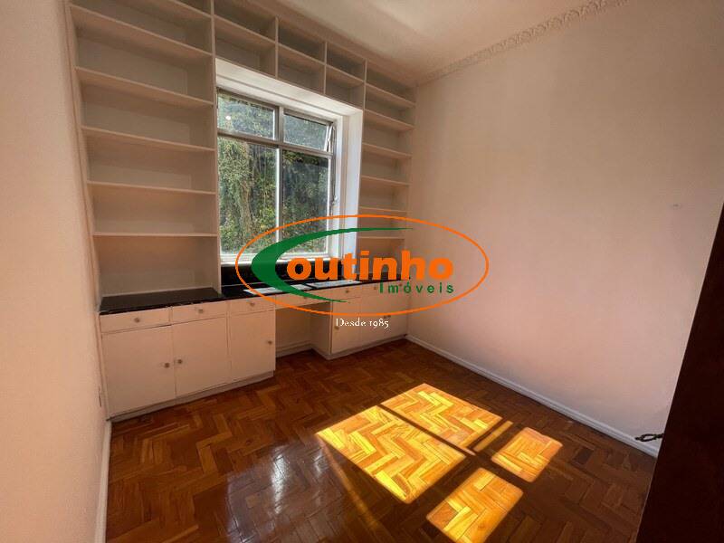 Apartamento à venda com 3 quartos, 120m² - Foto 7