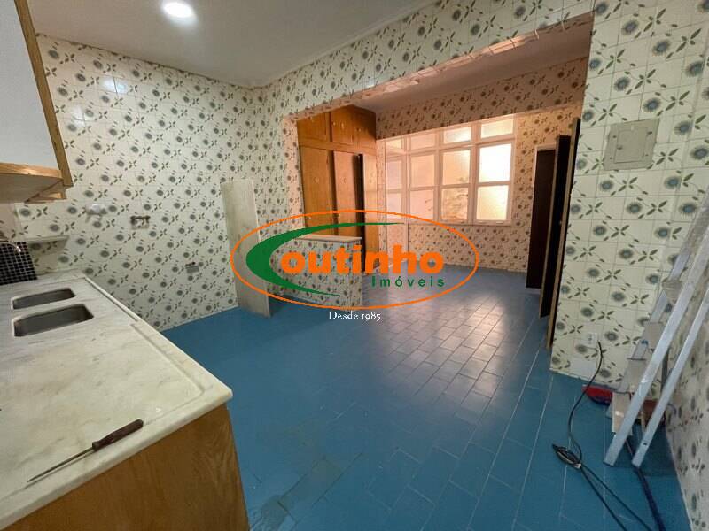 Apartamento à venda com 3 quartos, 120m² - Foto 14