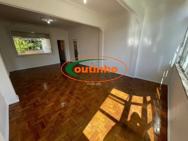 Apartamento à venda com 3 quartos, 120m² - Foto 5