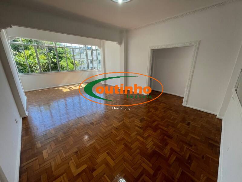 Apartamento à venda com 3 quartos, 120m² - Foto 4