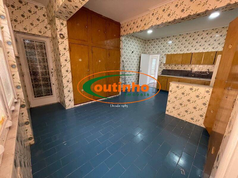 Apartamento à venda com 3 quartos, 120m² - Foto 15