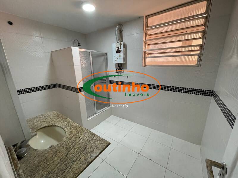 Apartamento à venda com 3 quartos, 120m² - Foto 12