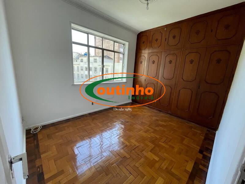 Apartamento à venda com 3 quartos, 120m² - Foto 11