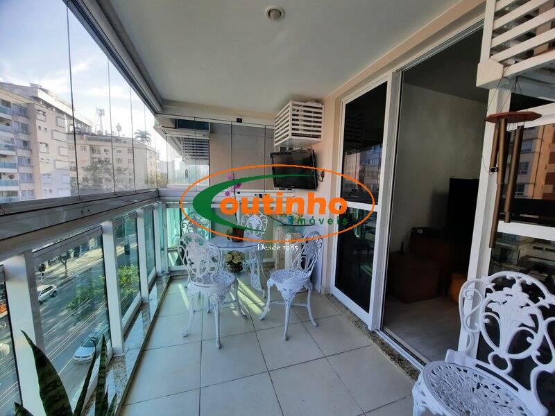 Apartamento à venda com 3 quartos, 98m² - Foto 2