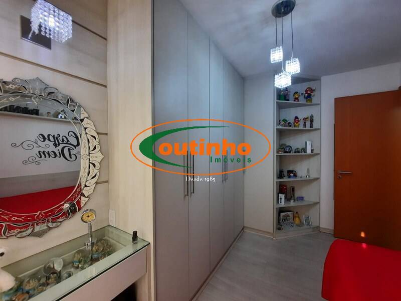 Apartamento à venda com 3 quartos, 98m² - Foto 17