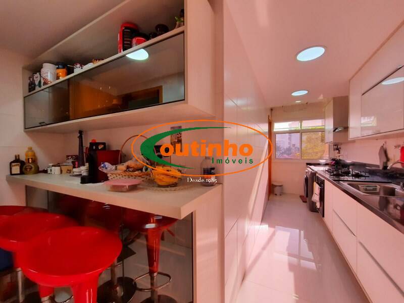 Apartamento à venda com 3 quartos, 98m² - Foto 25