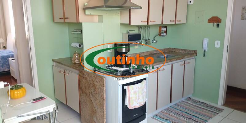 Apartamento à venda com 1 quarto, 60m² - Foto 33