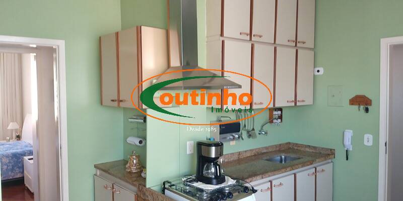 Apartamento à venda com 1 quarto, 60m² - Foto 34