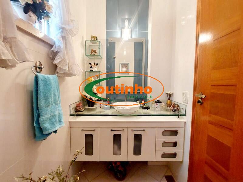 Apartamento à venda com 4 quartos, 180m² - Foto 18