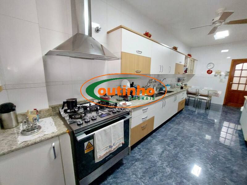 Apartamento à venda com 4 quartos, 180m² - Foto 29