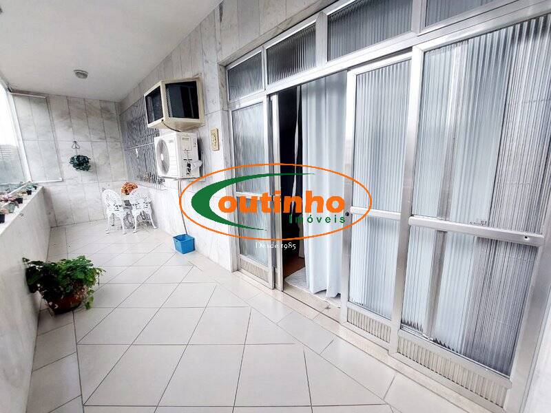 Apartamento à venda com 4 quartos, 180m² - Foto 67