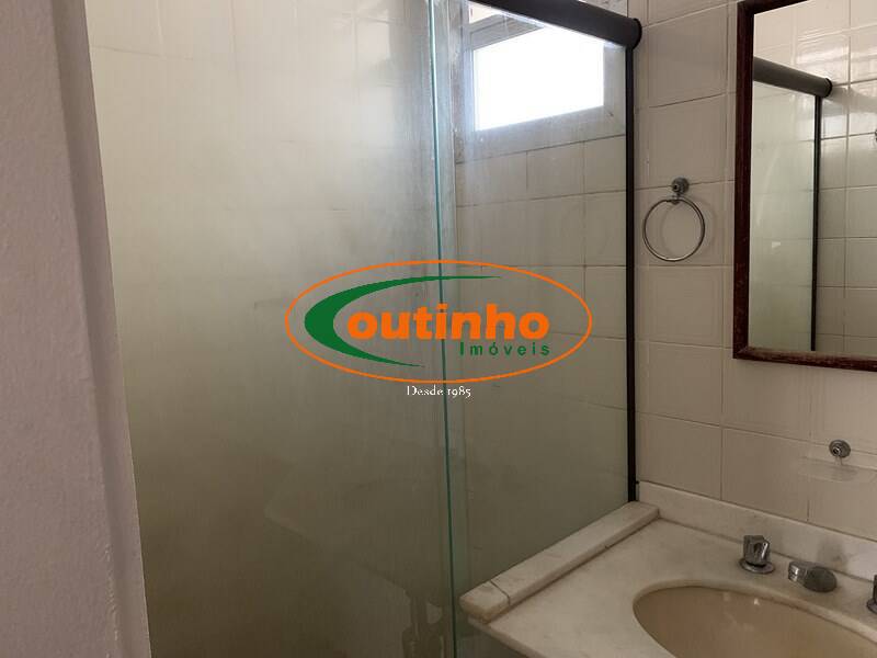 Apartamento à venda com 2 quartos, 68m² - Foto 13