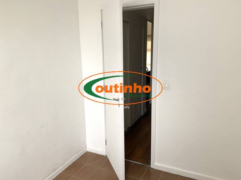 Apartamento à venda com 2 quartos, 68m² - Foto 18