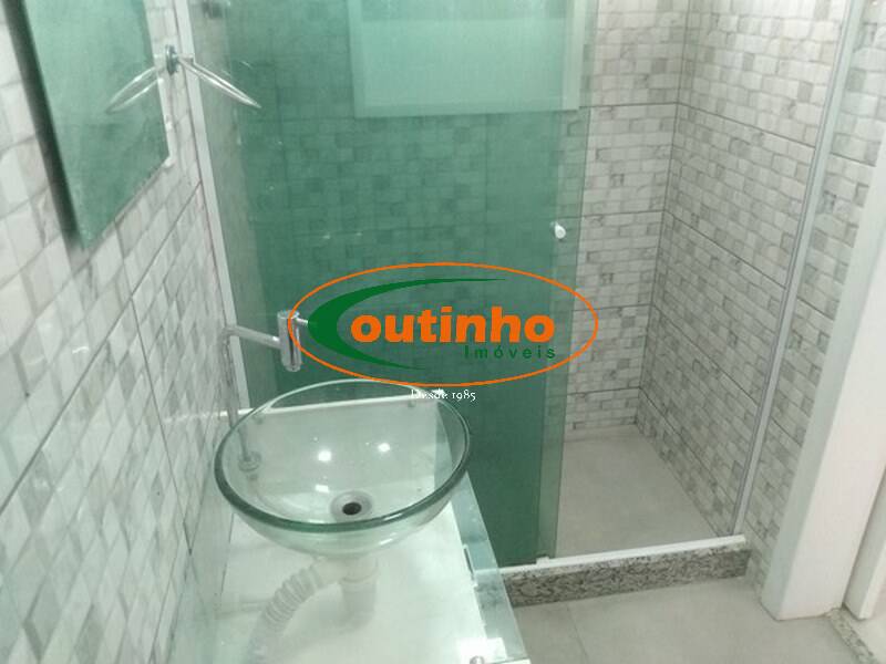 Apartamento à venda com 2 quartos, 74m² - Foto 11