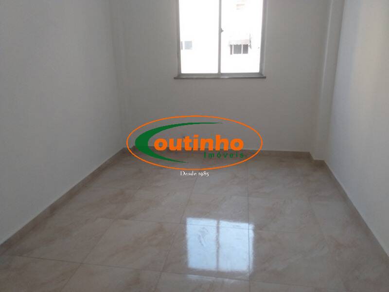 Apartamento à venda com 2 quartos, 74m² - Foto 5