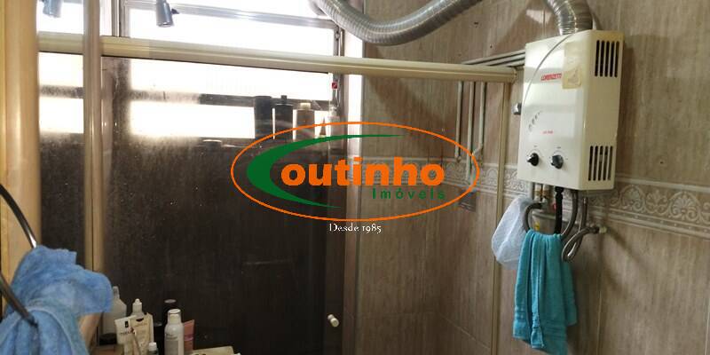 Apartamento à venda com 2 quartos, 70m² - Foto 20