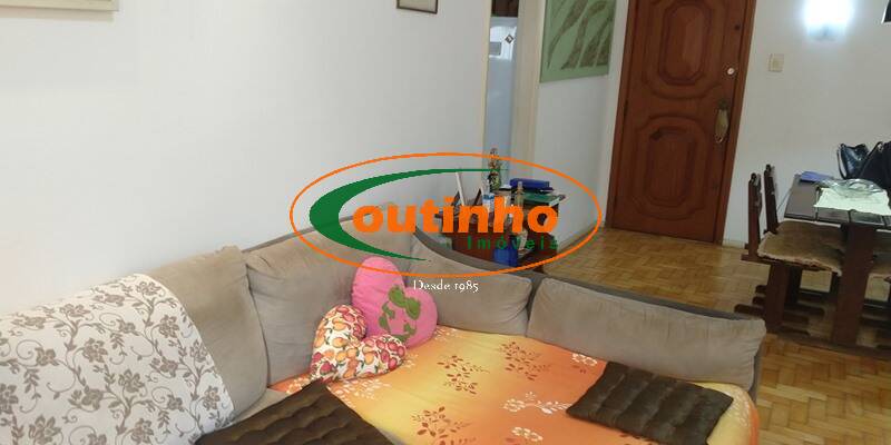 Apartamento à venda com 2 quartos, 70m² - Foto 4