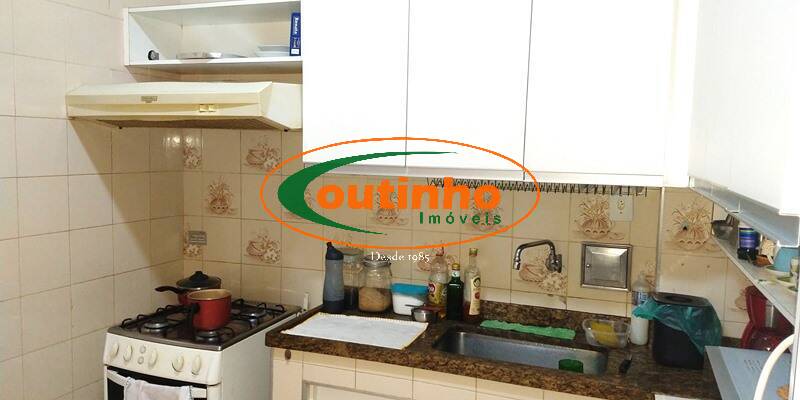 Apartamento à venda com 2 quartos, 70m² - Foto 28