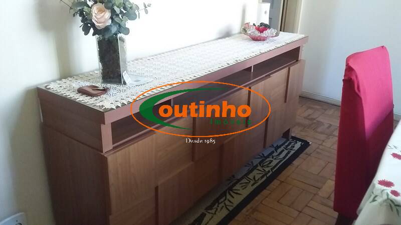 Apartamento à venda com 2 quartos, 70m² - Foto 5