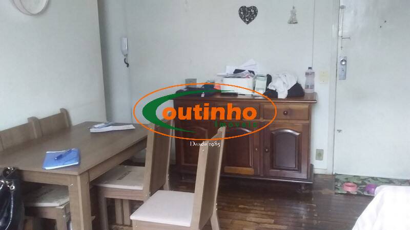 Apartamento à venda com 3 quartos, 80m² - Foto 1