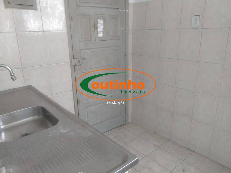 Apartamento à venda com 3 quartos, 80m² - Foto 21