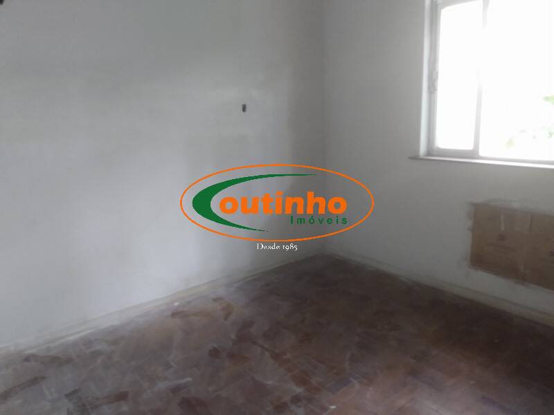 Apartamento à venda com 3 quartos, 80m² - Foto 8