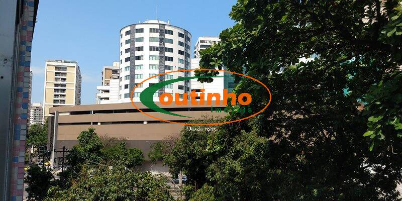 Apartamento à venda com 2 quartos, 64m² - Foto 1