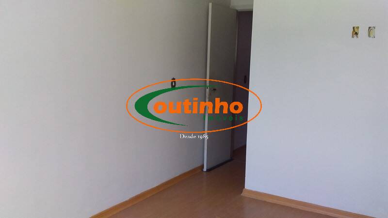 Apartamento à venda com 2 quartos, 86m² - Foto 9