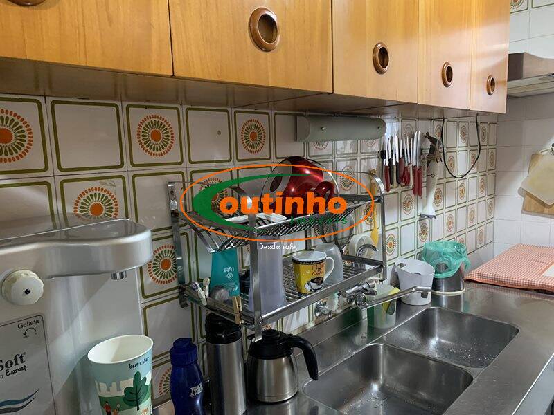 Apartamento à venda com 3 quartos, 98m² - Foto 26