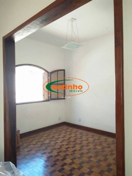 Casa à venda com 2 quartos, 96m² - Foto 4