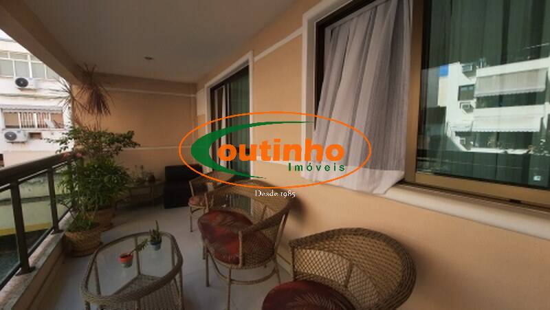 Apartamento à venda com 3 quartos, 95m² - Foto 1