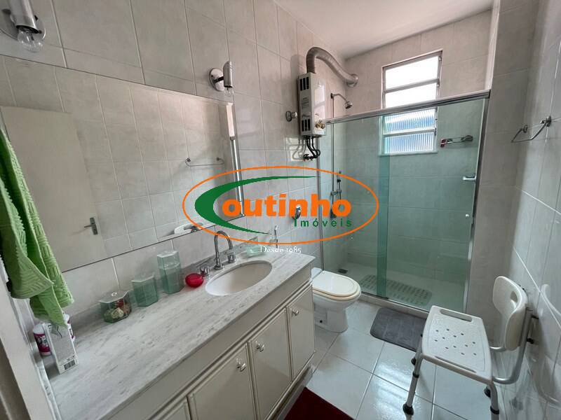 Apartamento à venda com 2 quartos, 71m² - Foto 10