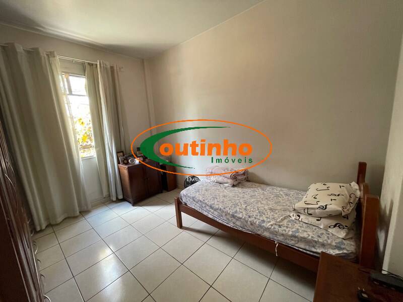 Apartamento à venda com 2 quartos, 71m² - Foto 11