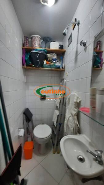 Apartamento à venda com 2 quartos, 80m² - Foto 9