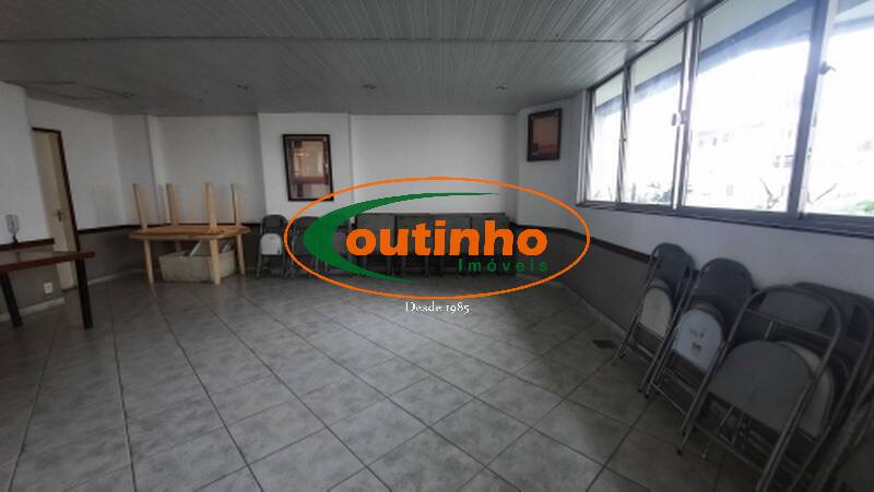 Apartamento à venda com 2 quartos, 80m² - Foto 20