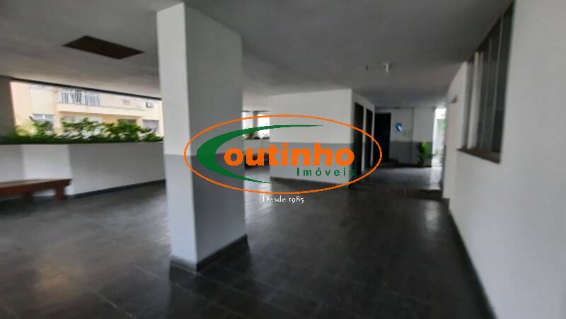 Apartamento à venda com 2 quartos, 80m² - Foto 21