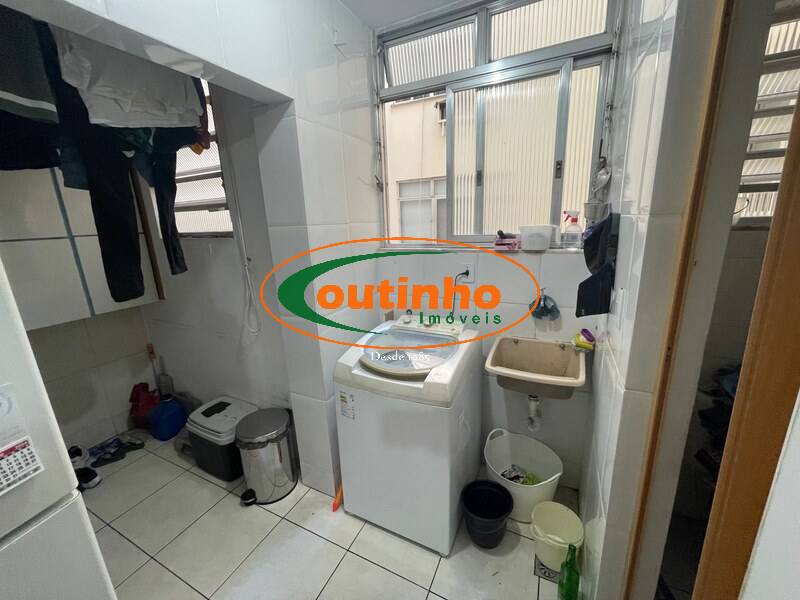 Apartamento à venda com 3 quartos, 75m² - Foto 19