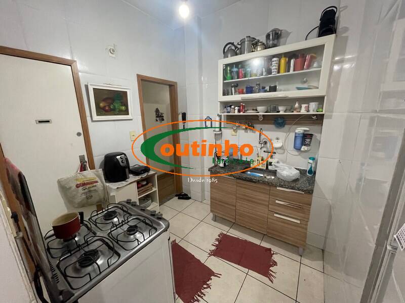 Apartamento à venda com 3 quartos, 75m² - Foto 12