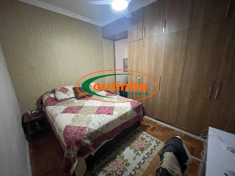 Apartamento à venda com 3 quartos, 75m² - Foto 20