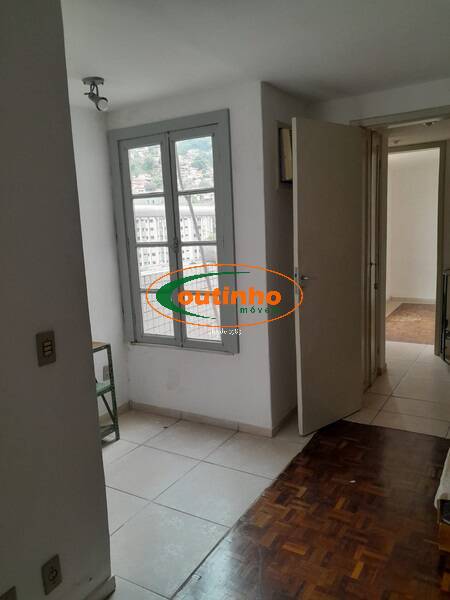 Apartamento à venda com 3 quartos, 182m² - Foto 28