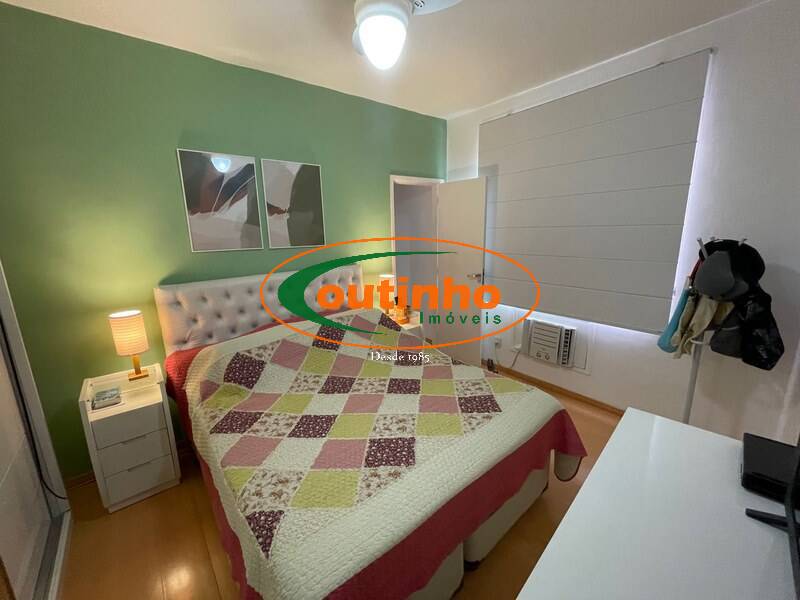 Apartamento à venda com 2 quartos, 72m² - Foto 17