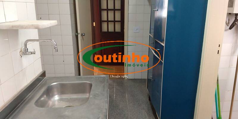 Apartamento à venda com 2 quartos, 80m² - Foto 30