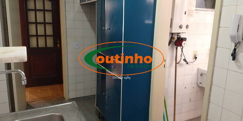 Apartamento à venda com 2 quartos, 80m² - Foto 32