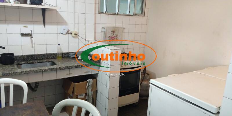 Apartamento à venda com 2 quartos, 80m² - Foto 47