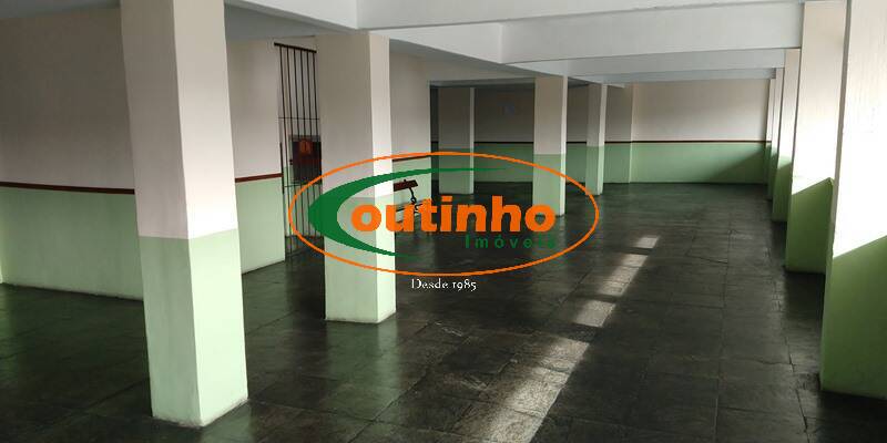 Apartamento à venda com 2 quartos, 80m² - Foto 50