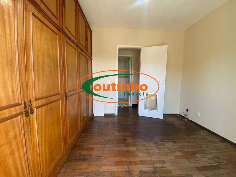 Apartamento à venda com 2 quartos, 96m² - Foto 7