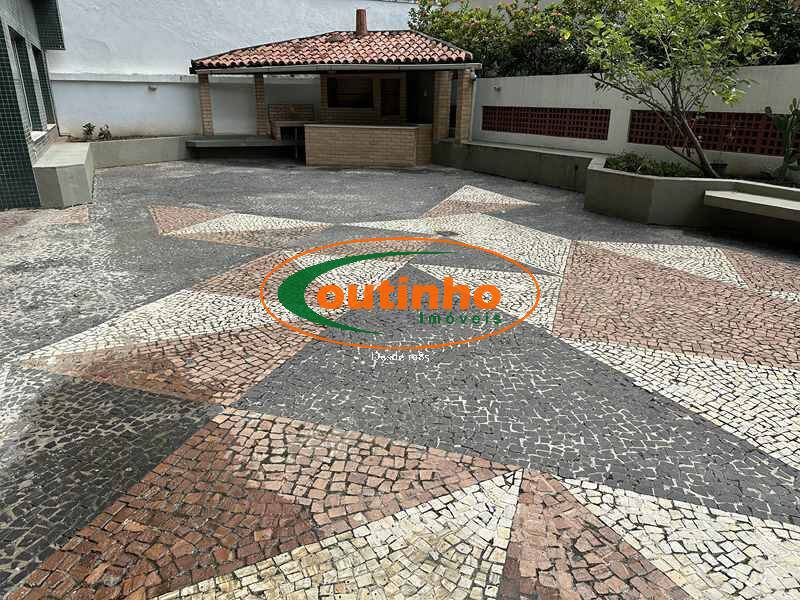 Apartamento à venda com 3 quartos, 120m² - Foto 28